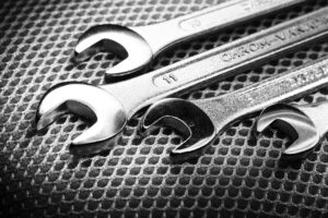 steel-wrenches-tools-min